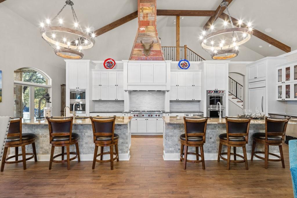 1450 Los Escondidos St, Marble Falls, TX 78654