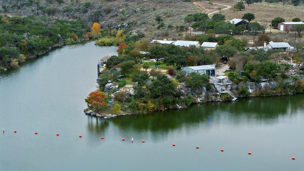 1450 Los Escondidos St, Marble Falls, TX 78654