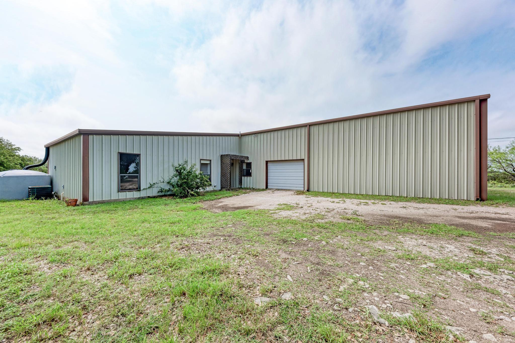 14852 U S Hwy 281, Lampasas, TX 76550