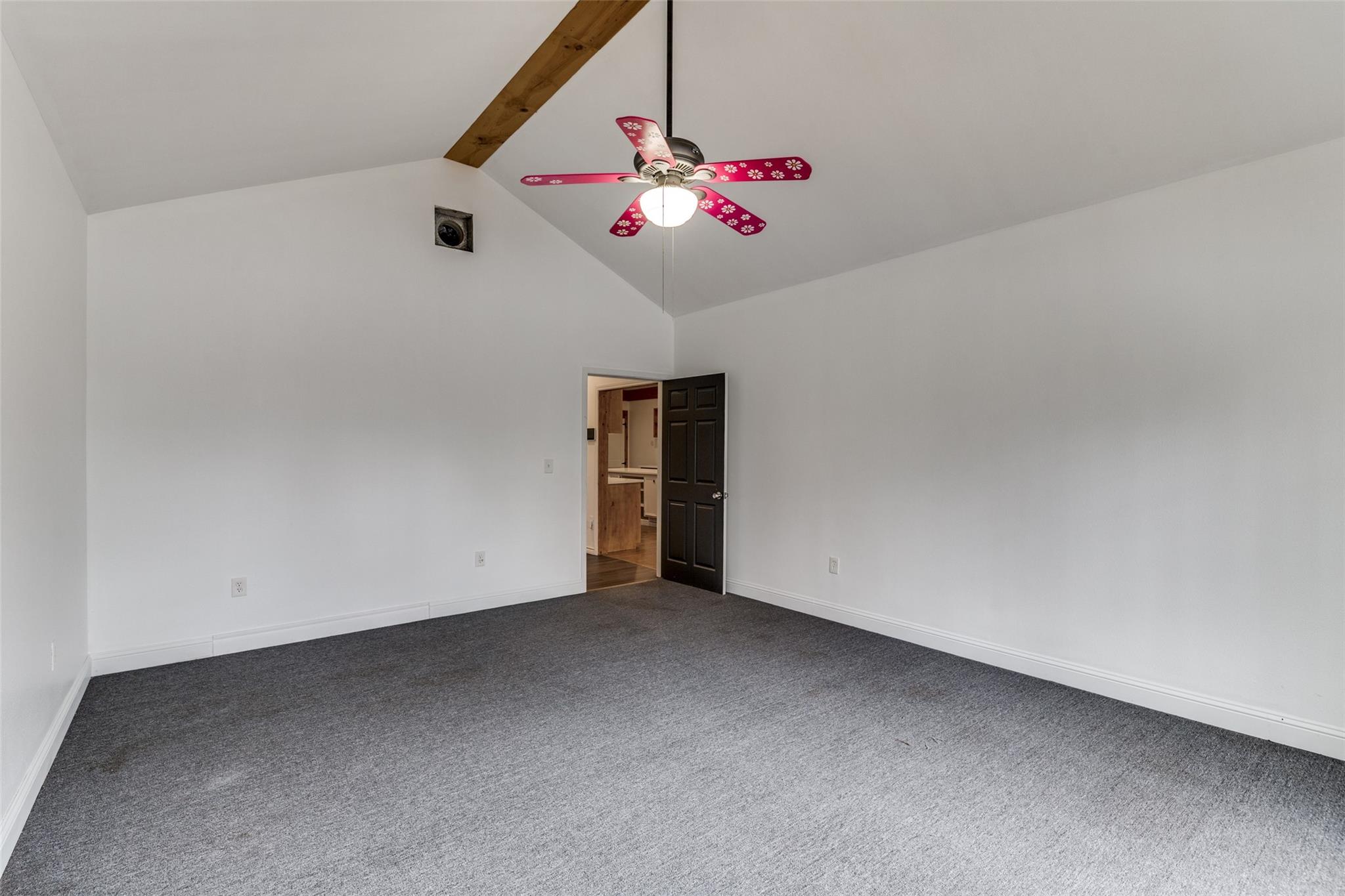 1415 E Highway 90, Luling, TX 78648