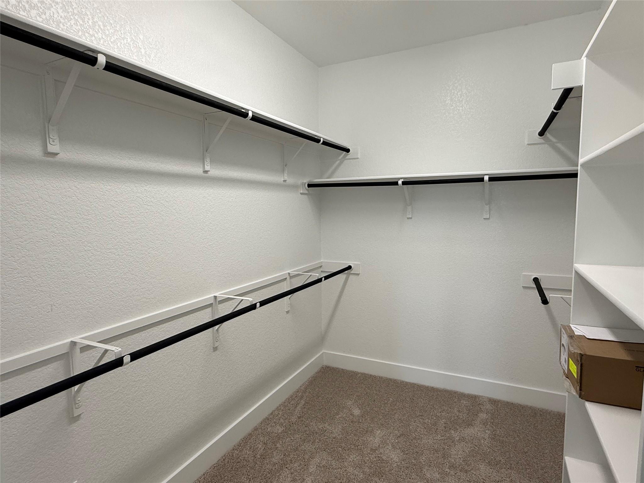 1235 Robin Trl, Round Rock, TX 78681