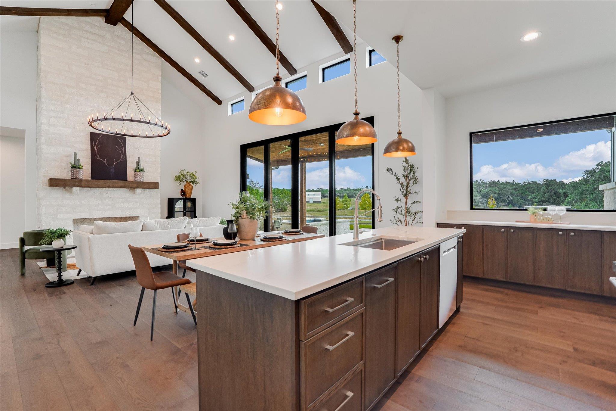 191 Flat Creek Trl, Wimberley, TX 78676