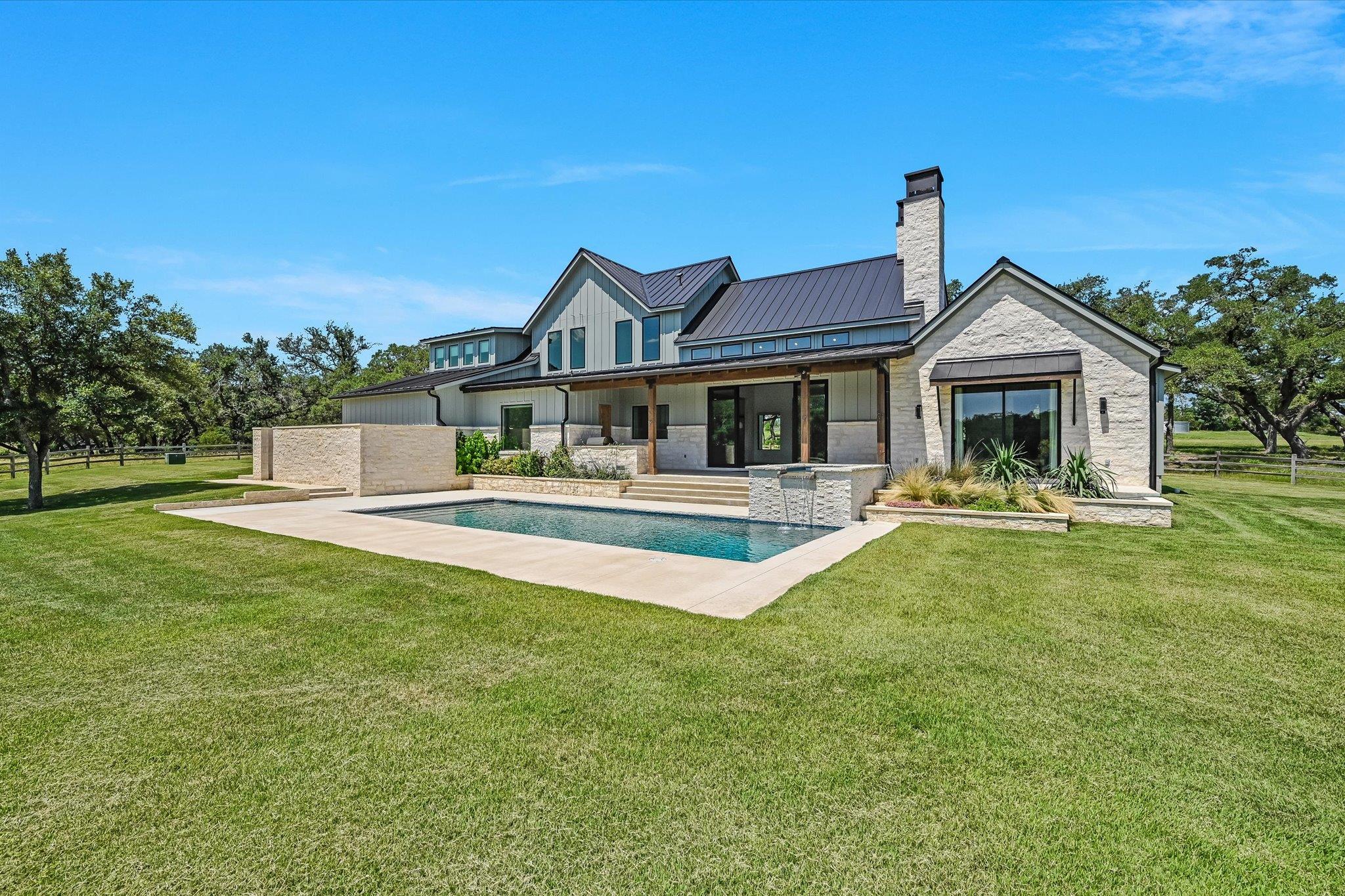 191 Flat Creek Trl, Wimberley, TX 78676