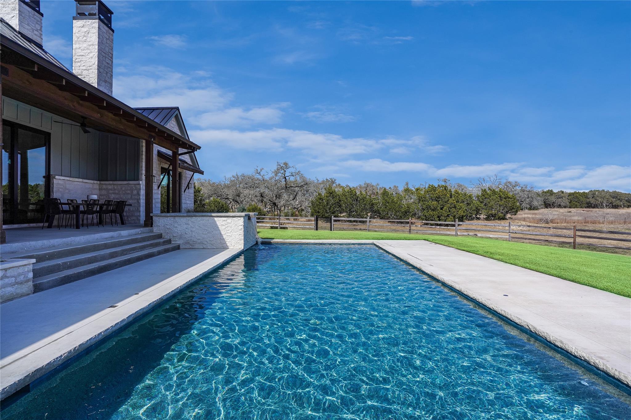 191 Flat Creek Trl, Wimberley, TX 78676