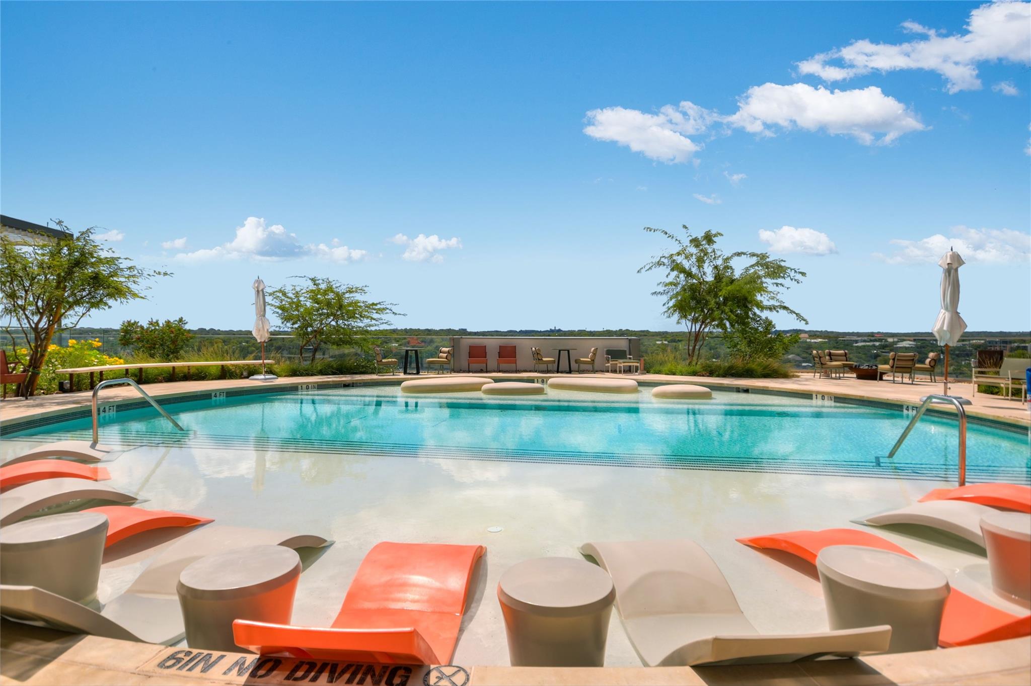 44 East Ave # 1910, Austin, TX 78701