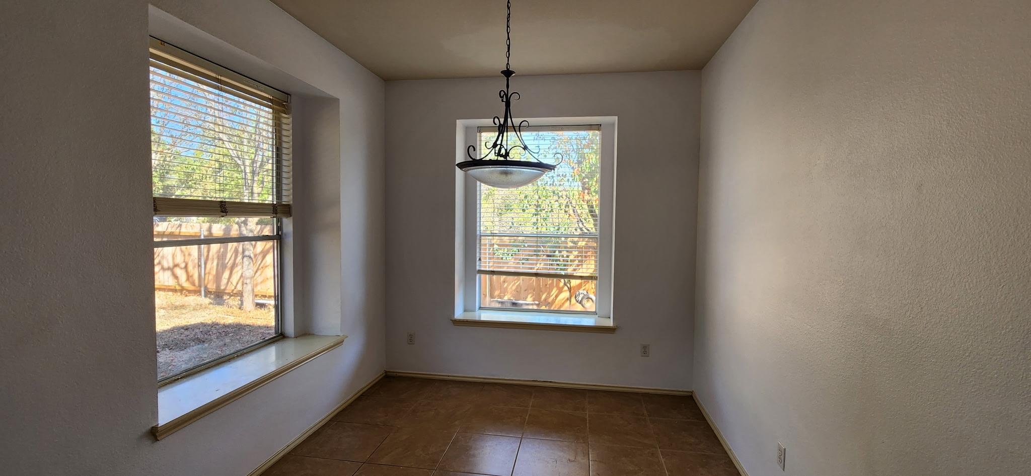 4437 Chickasaw Ct, Austin, TX 78749