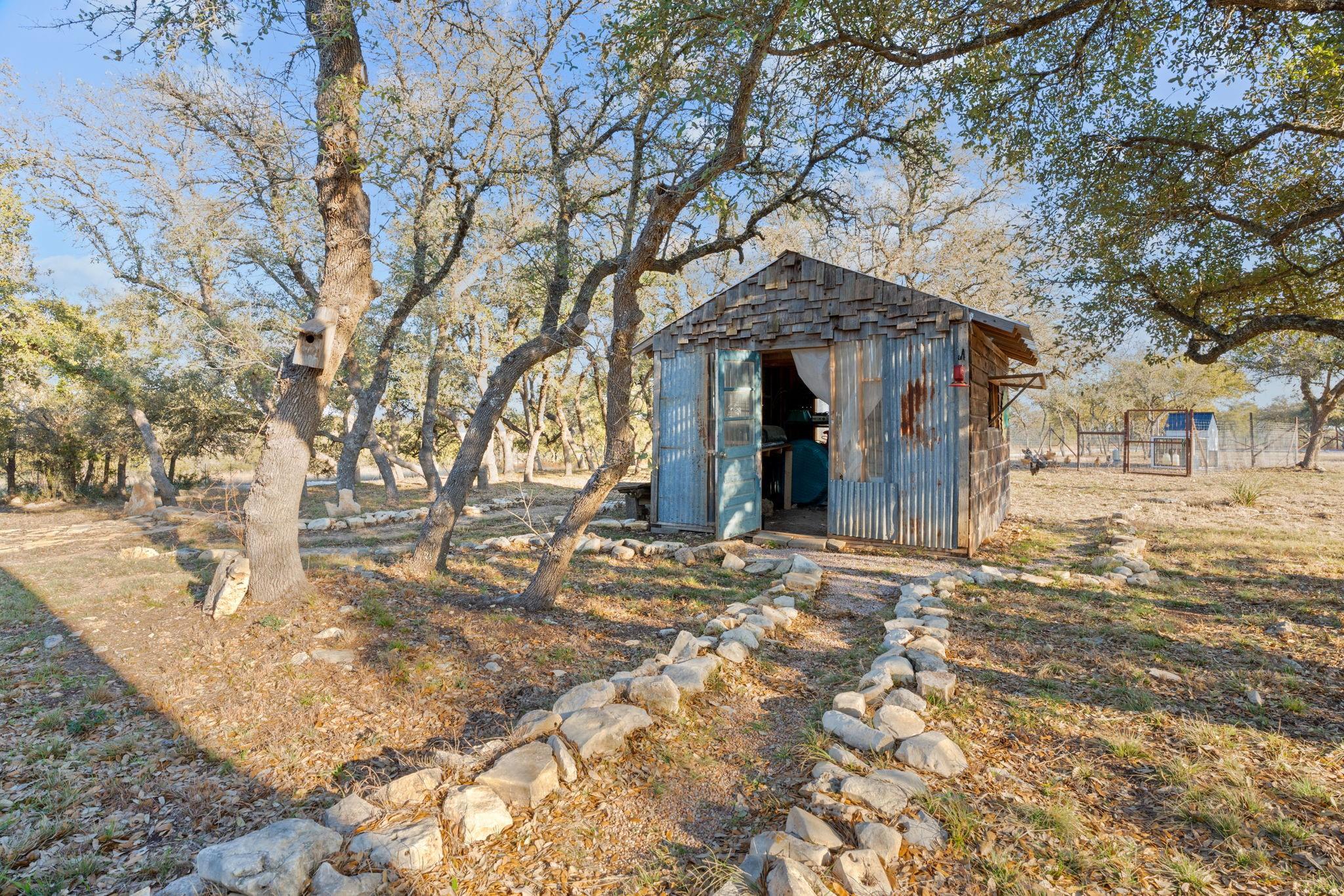 395 Sendero, Round Mountain, TX 78663