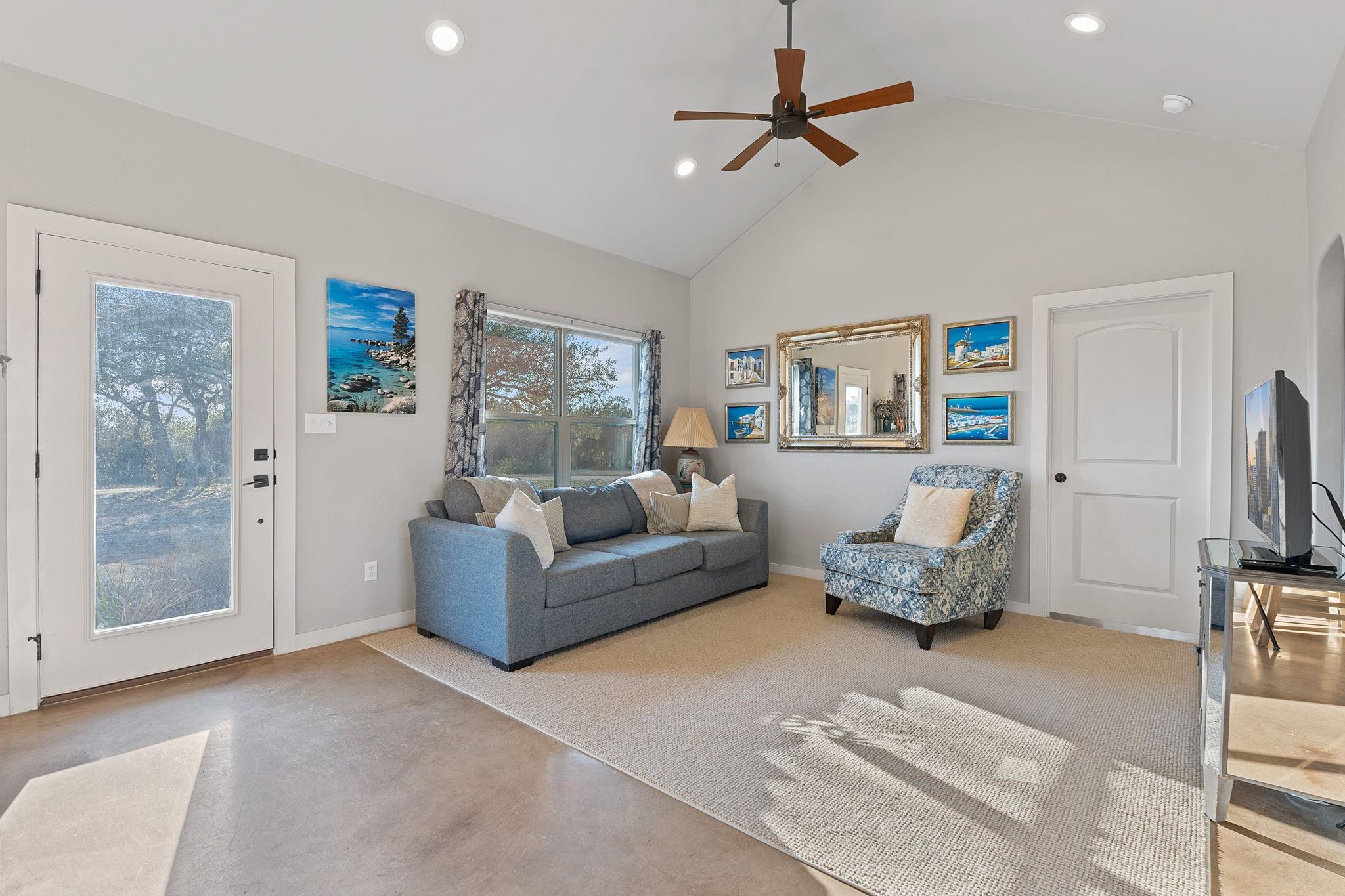 395 Sendero, Round Mountain, TX 78663