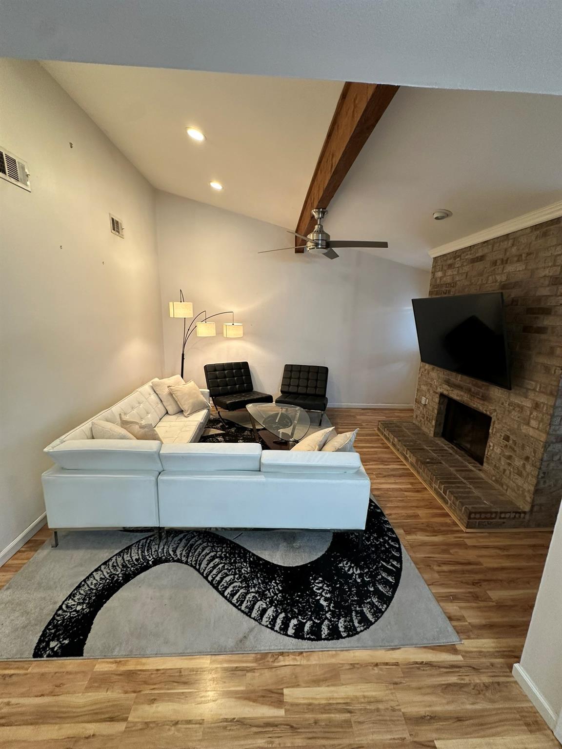 2907 Pearl St # 105, Austin, TX 78705