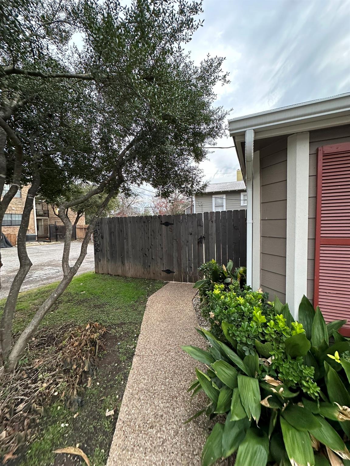 2907 Pearl St # 105, Austin, TX 78705