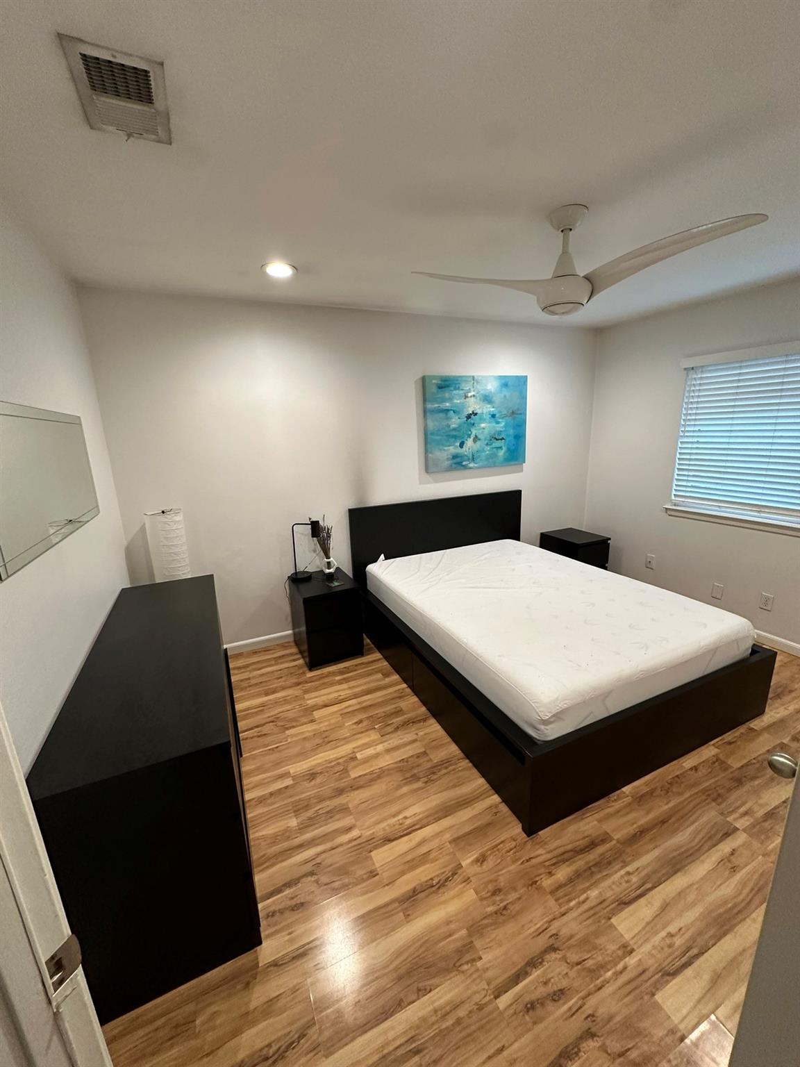 2907 Pearl St # 105, Austin, TX 78705