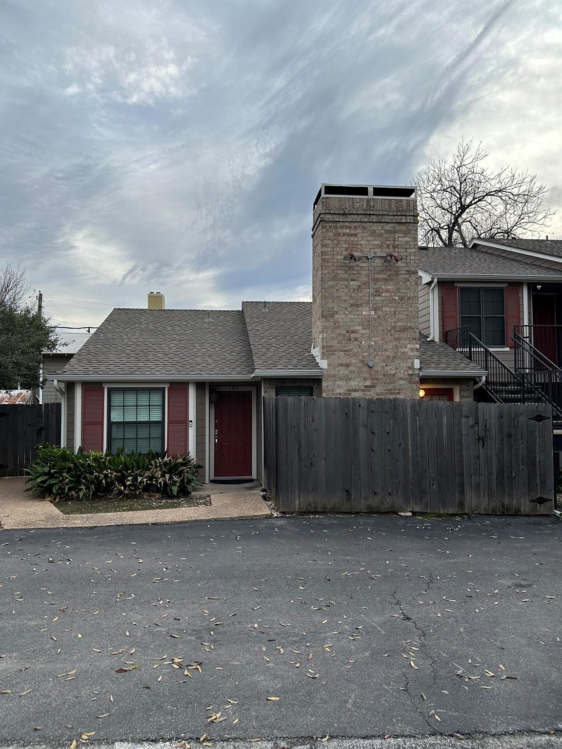 2907 Pearl St # 105, Austin, TX 78705