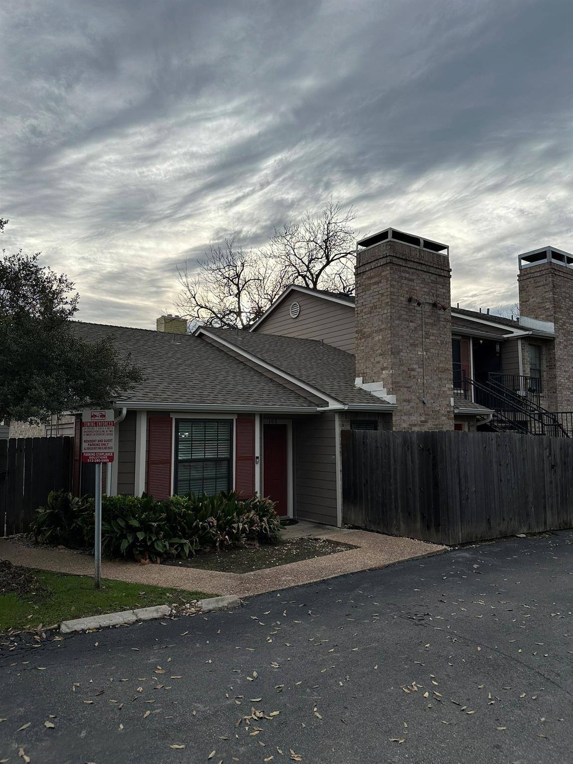 2907 Pearl St # 105, Austin, TX 78705