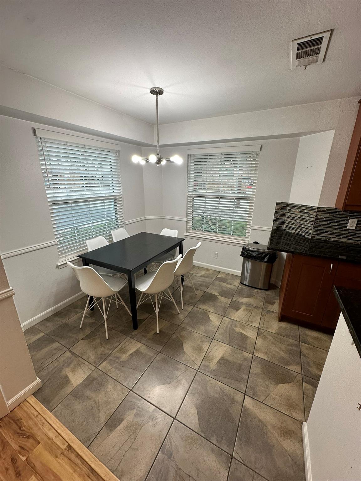 2907 Pearl St # 105, Austin, TX 78705