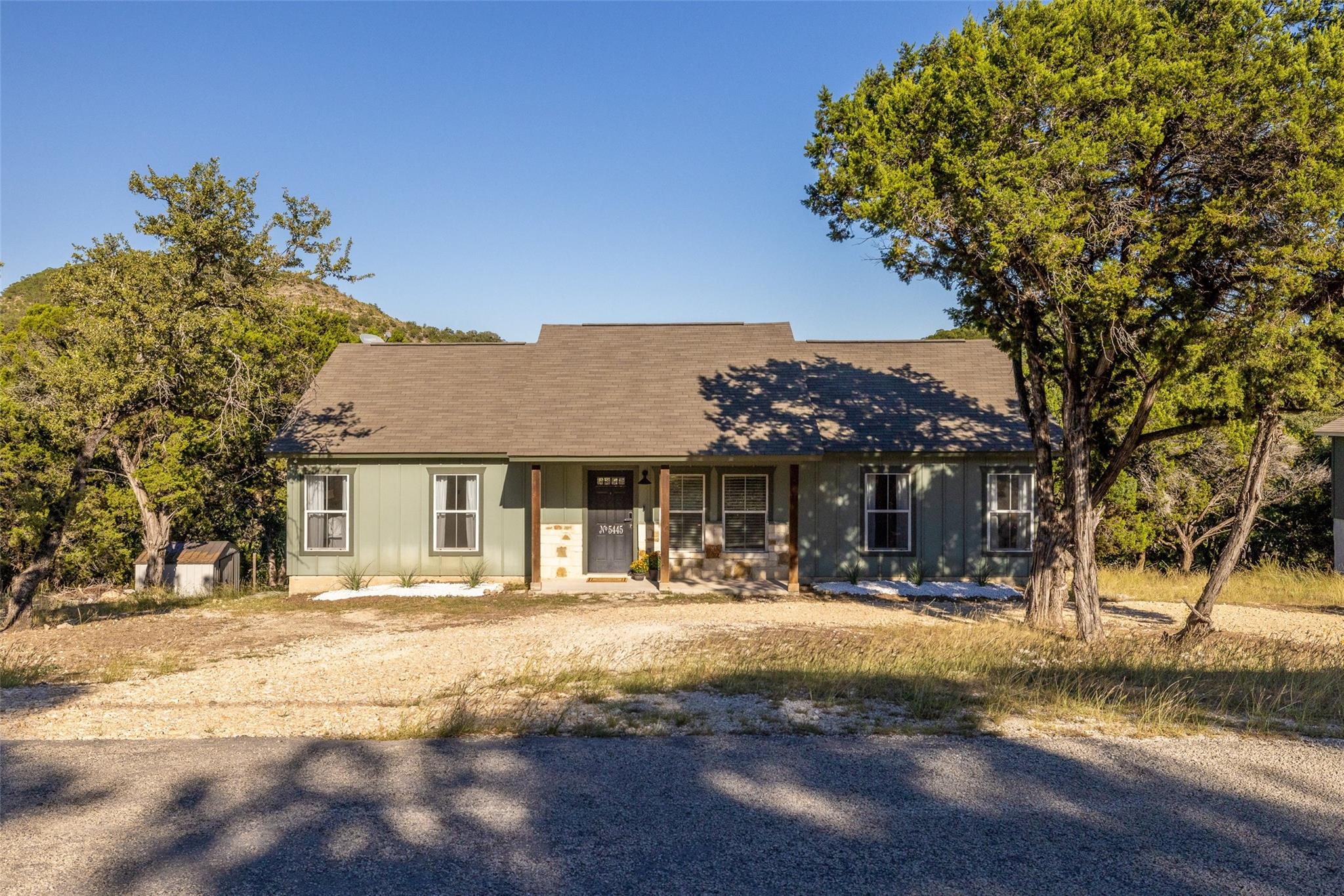 5445 Chimney Rock, Canyon Lake, TX 78133