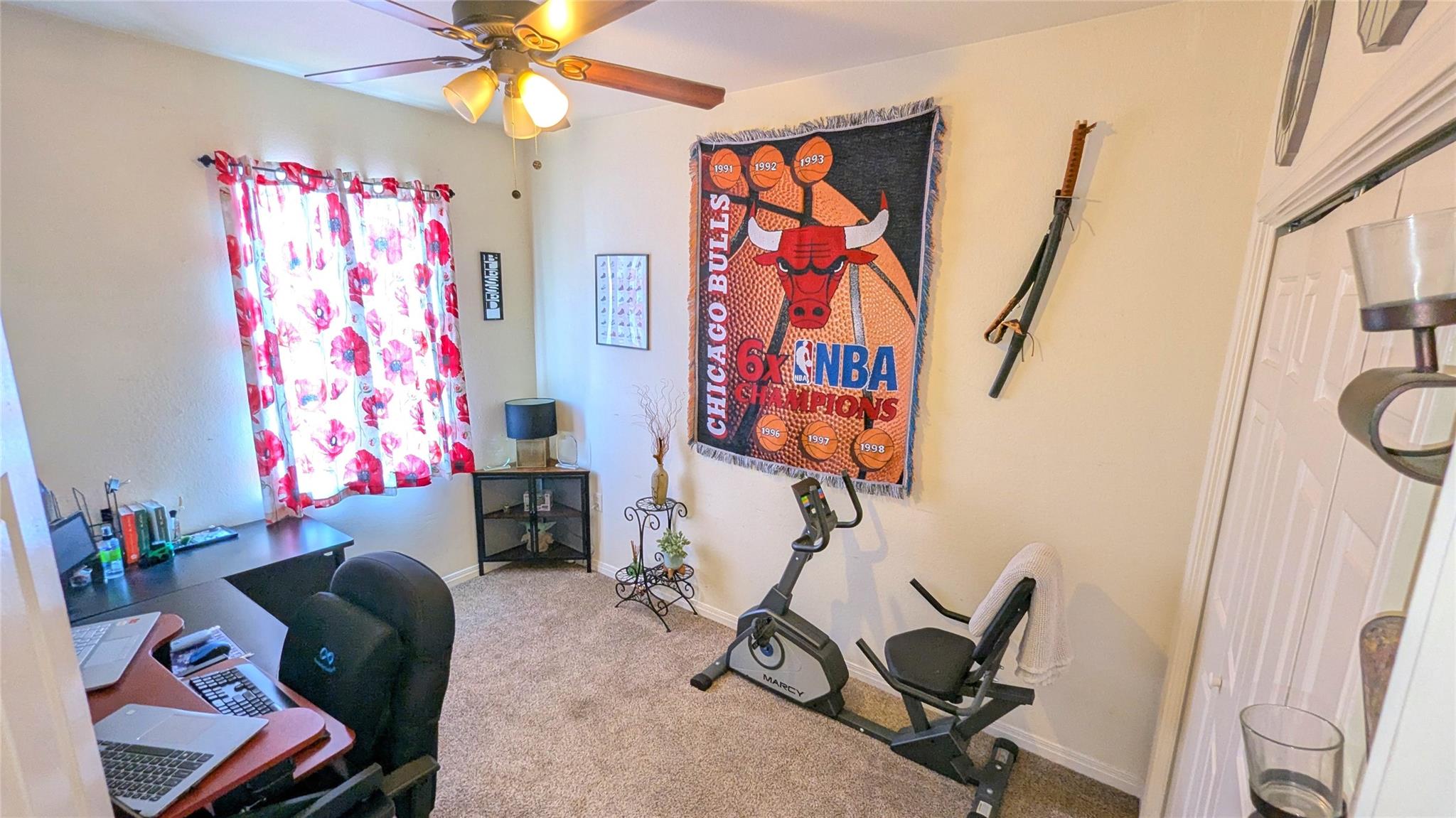 7517 Lazy Creek Dr, Austin, TX 78724