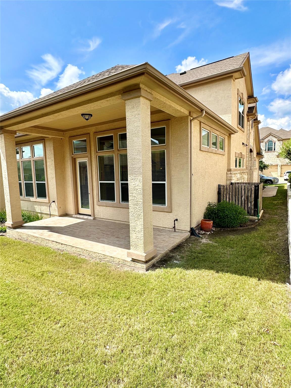 15218 Glen Heather Dr, Lakeway, TX 78734