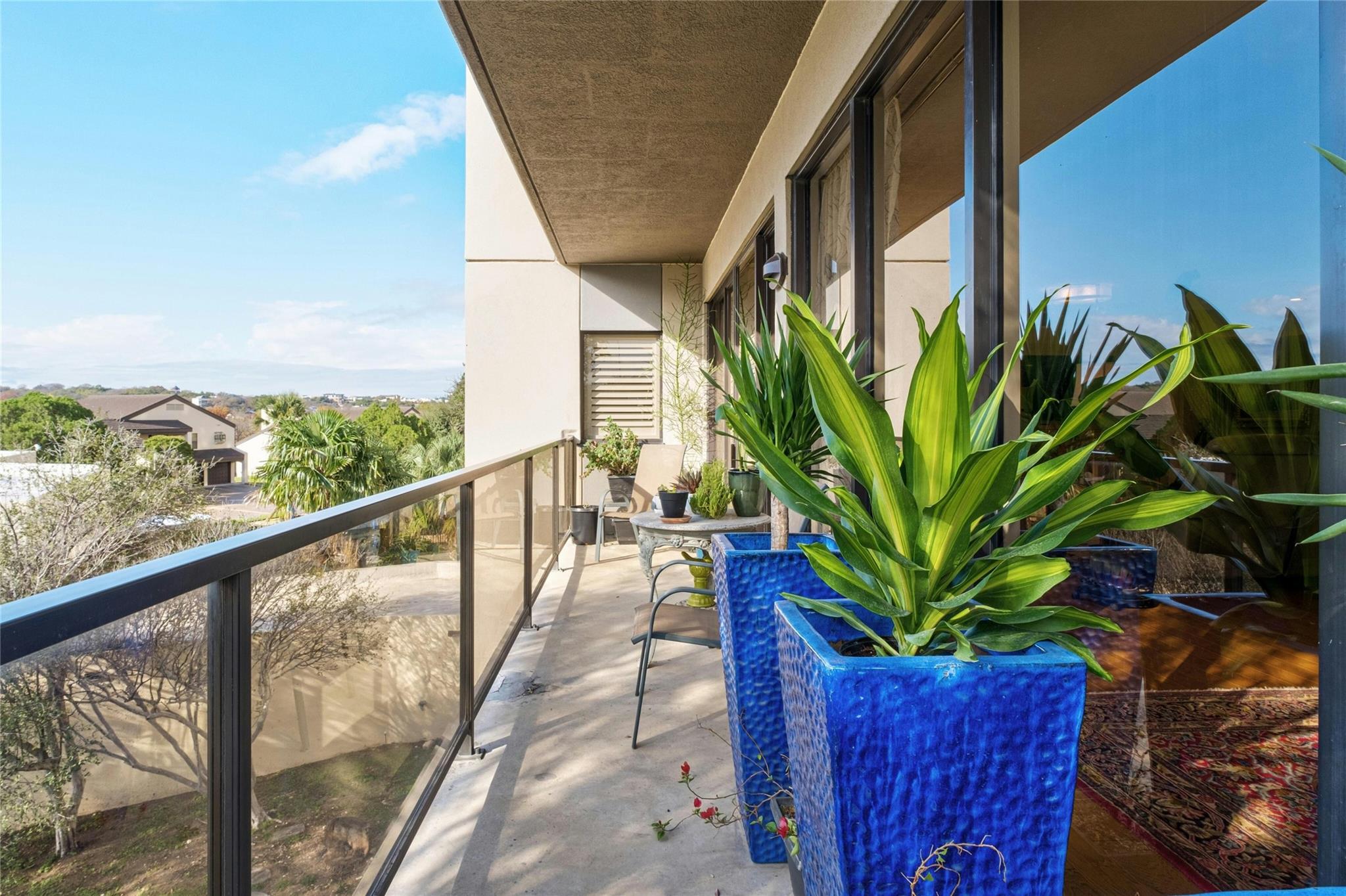 40 N Interstate Hwy 35 # 3D4, Austin, TX 78701