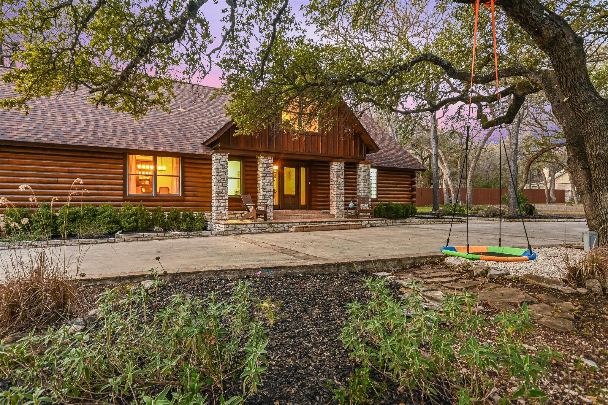 7 Brookside Dr, Wimberley, TX 78676