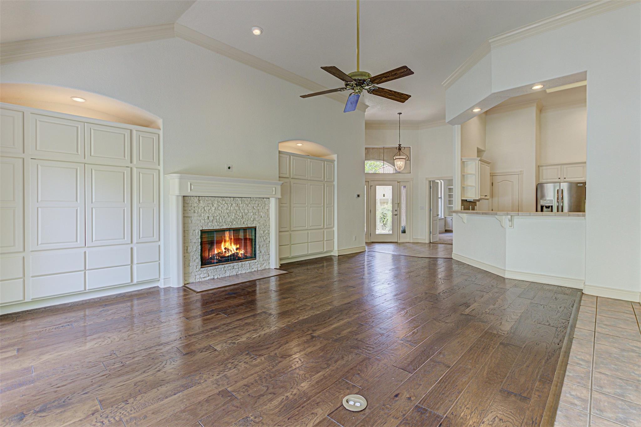 106 Mason Ct, Horseshoe Bay, TX 78657