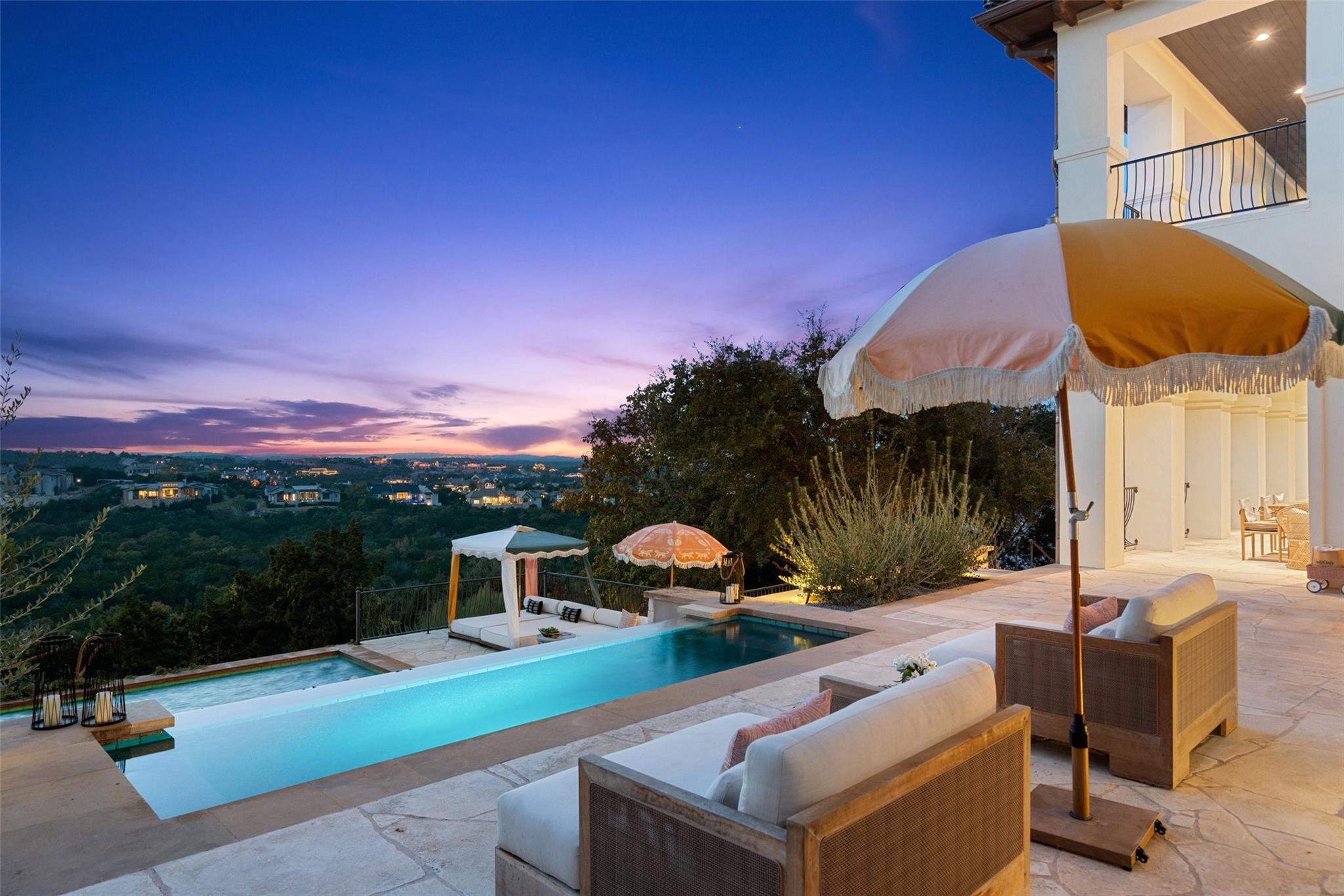 4908 MIRADOR Dr, Austin, TX 78735