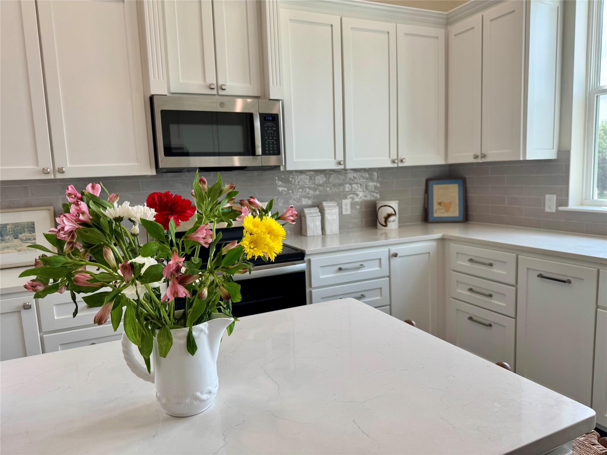 26 Quiet Meadow Cir, Wimberley, TX 78676