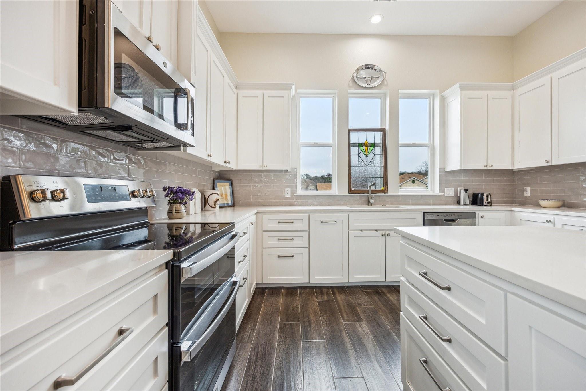 26 Quiet Meadow Cir, Wimberley, TX 78676