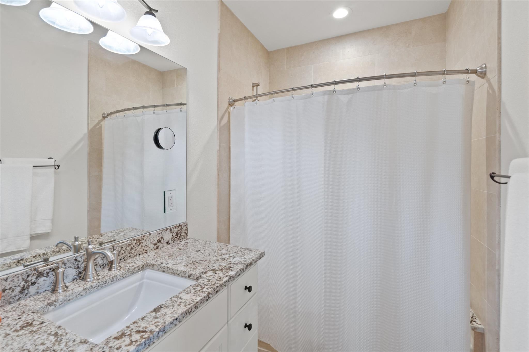 3 Coleridge Ln, Austin, TX 78746