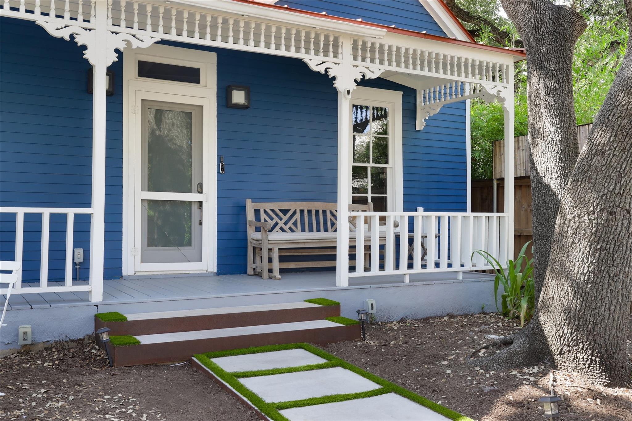 1504 Brackenridge St, Austin, TX 78704