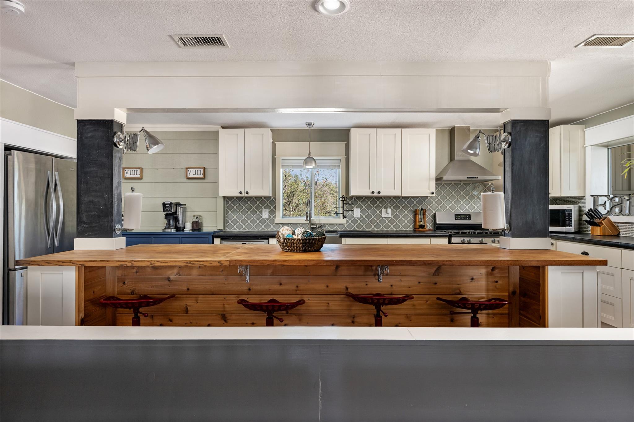 6501 County Road 239, Jarrell, TX 76537