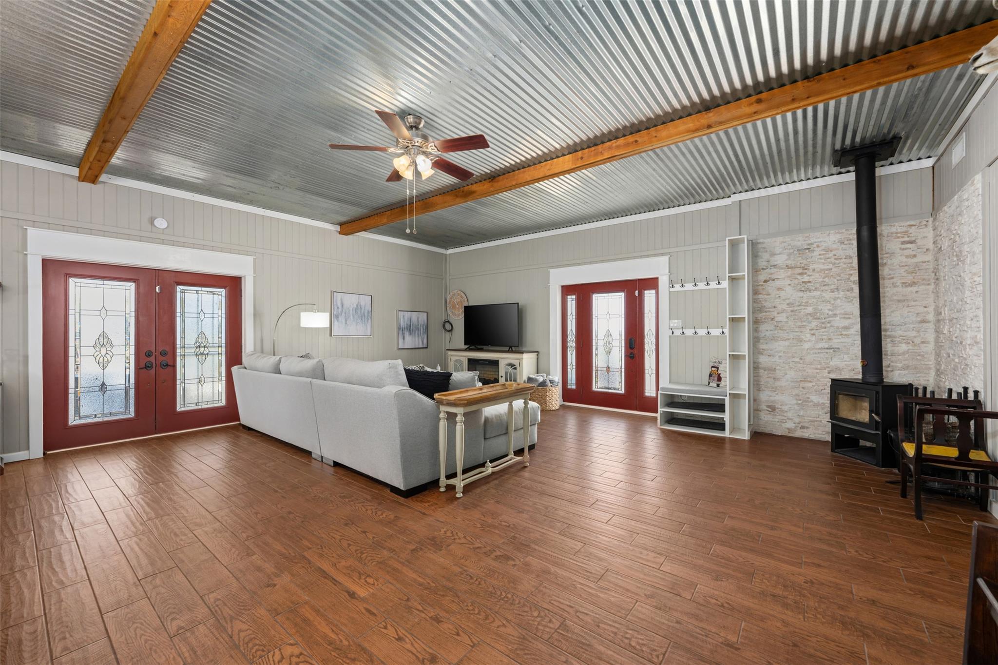 6501 County Road 239, Jarrell, TX 76537