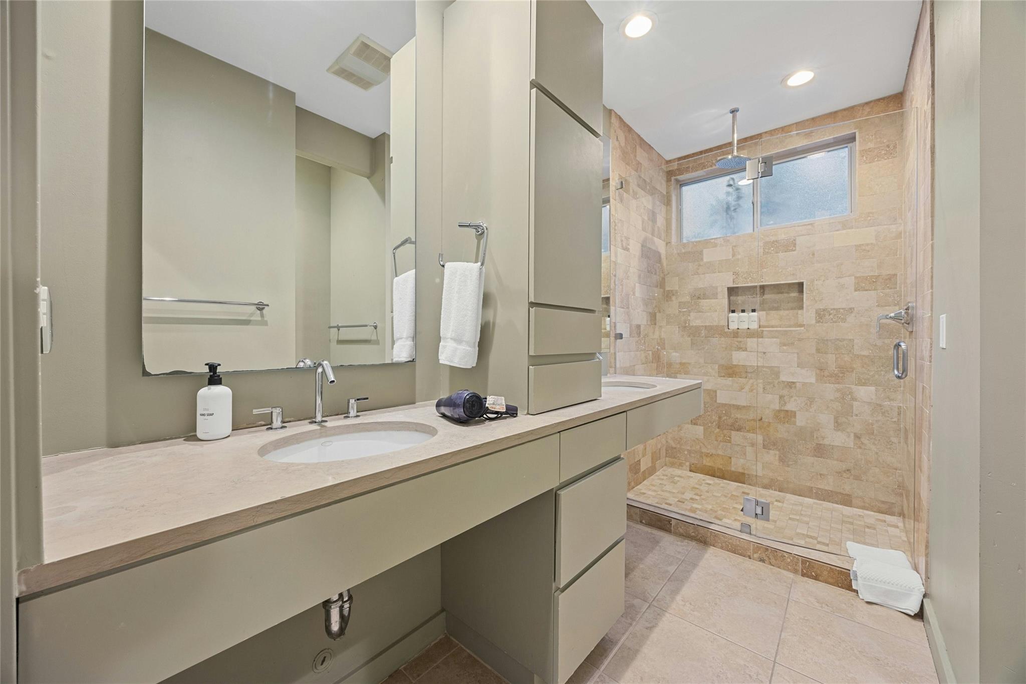 2909 Stratford Dr, Austin, TX 78746