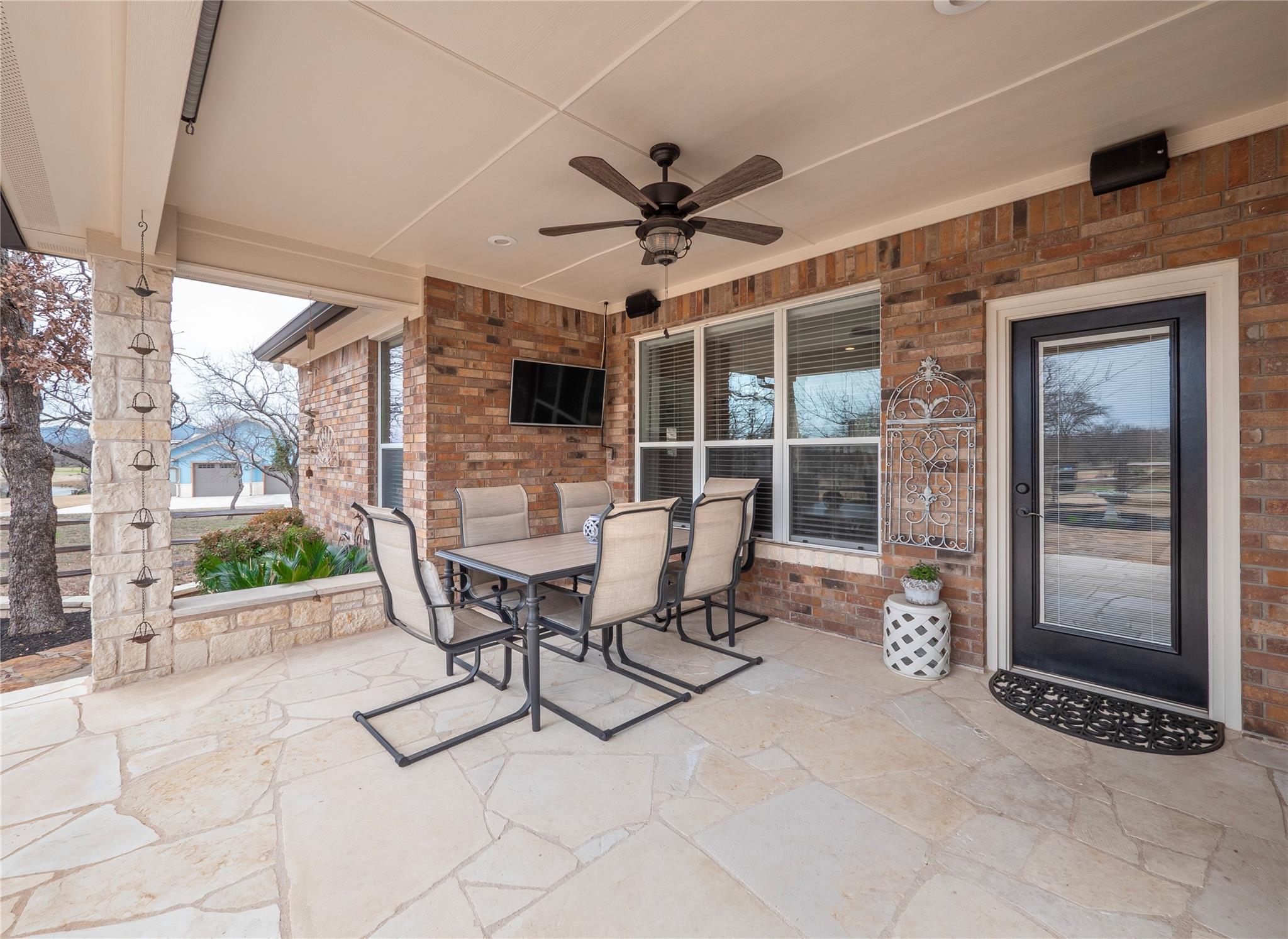 112 Chaumont St, Kingsland, TX 78639