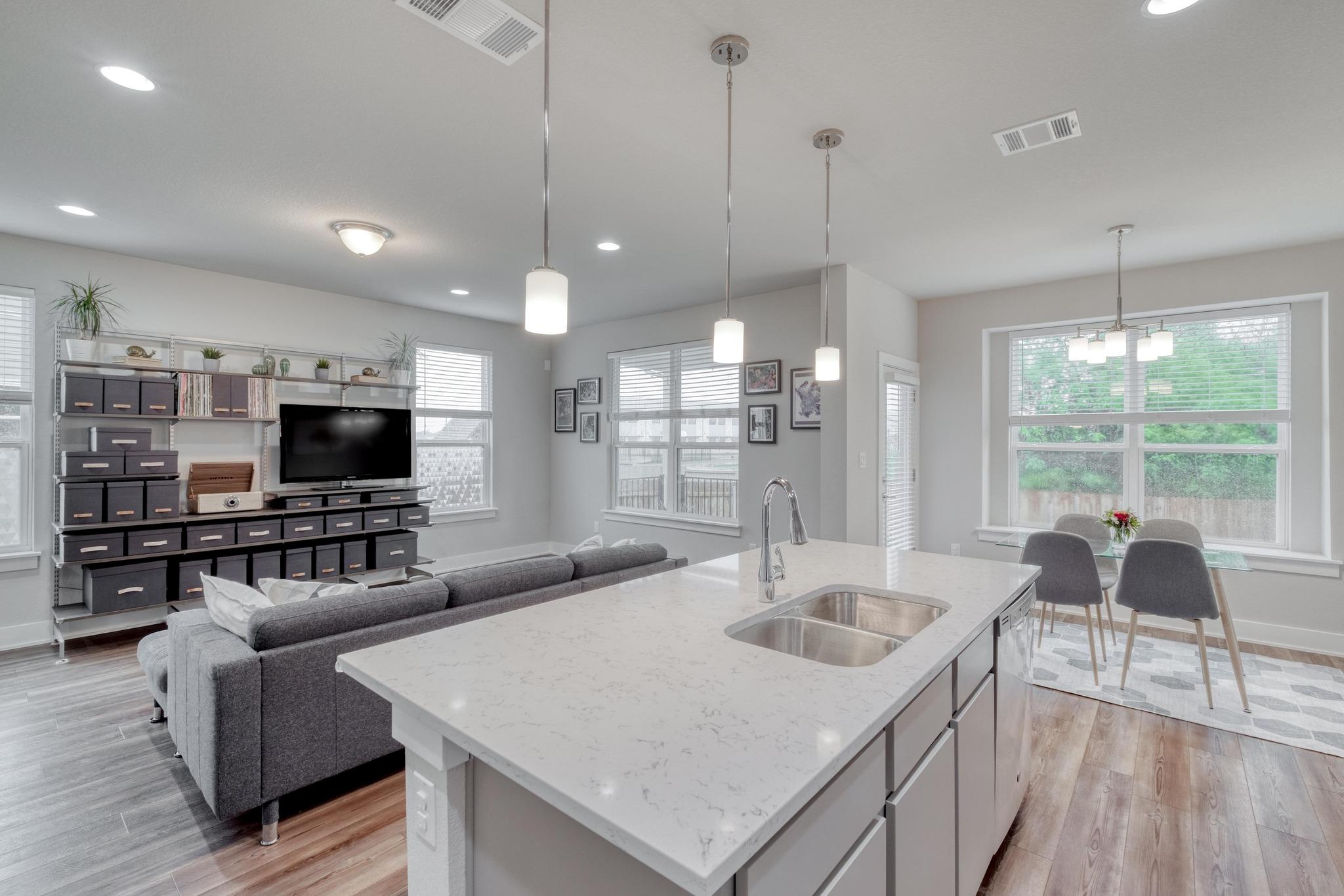 541 Peace Dr, Liberty Hill, TX 78642