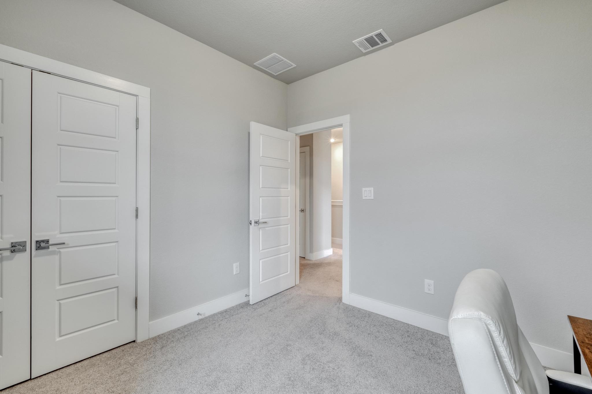 541 Peace Dr, Liberty Hill, TX 78642
