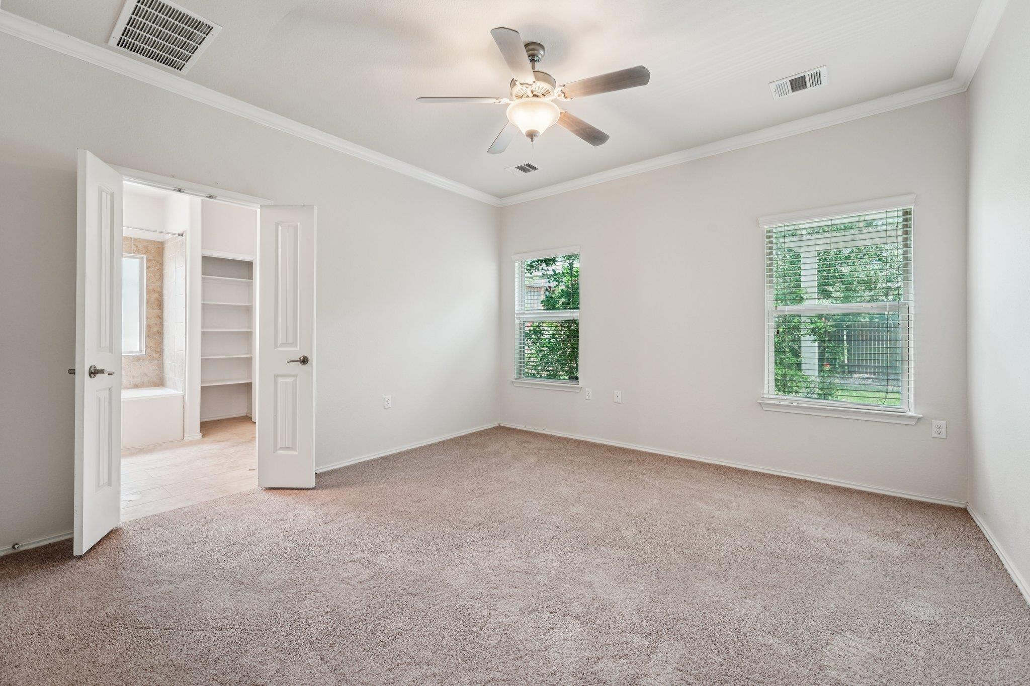 10017 Pinnacle Crest Loop, Austin, TX 78747