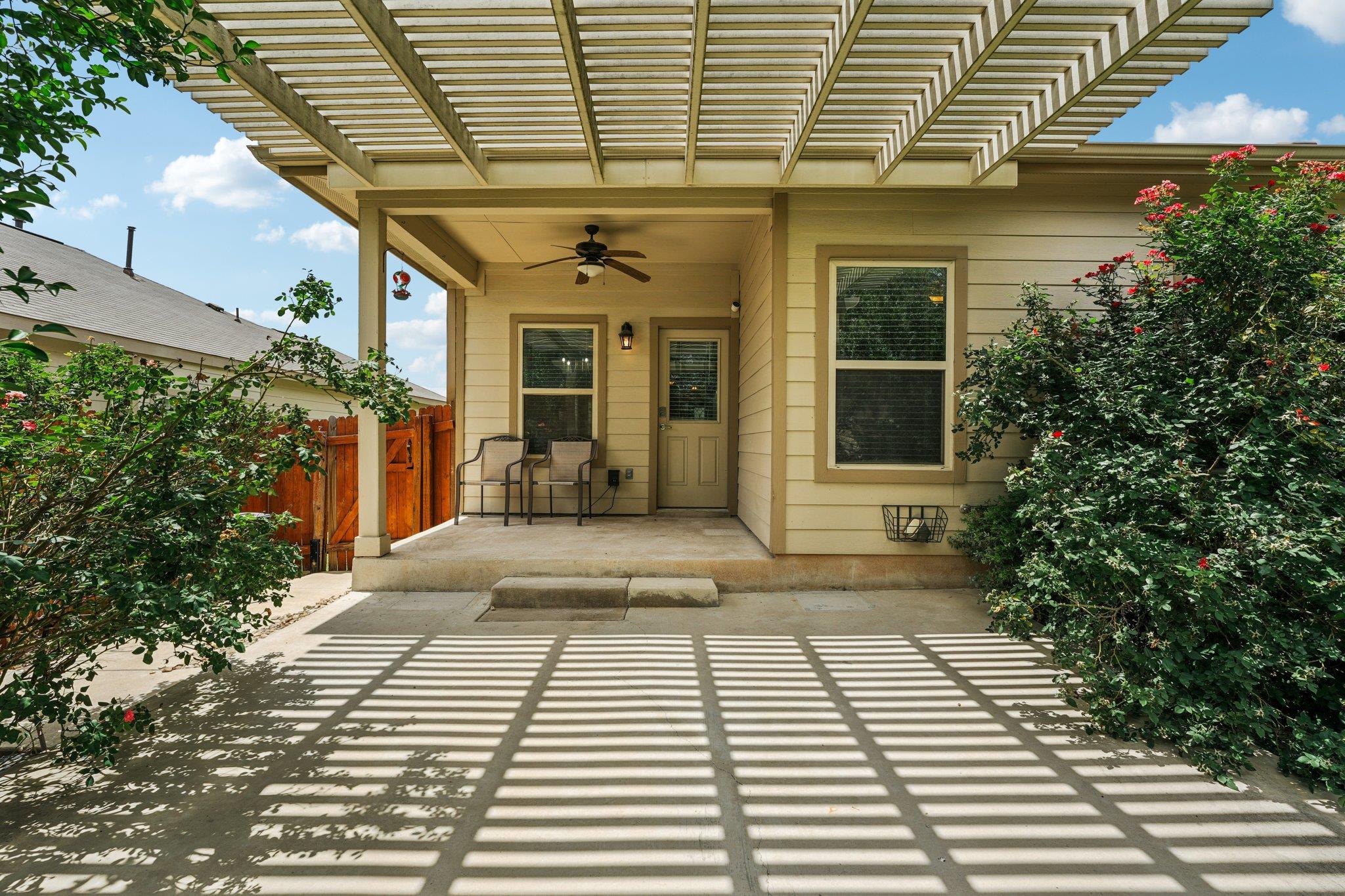 10017 Pinnacle Crest Loop, Austin, TX 78747