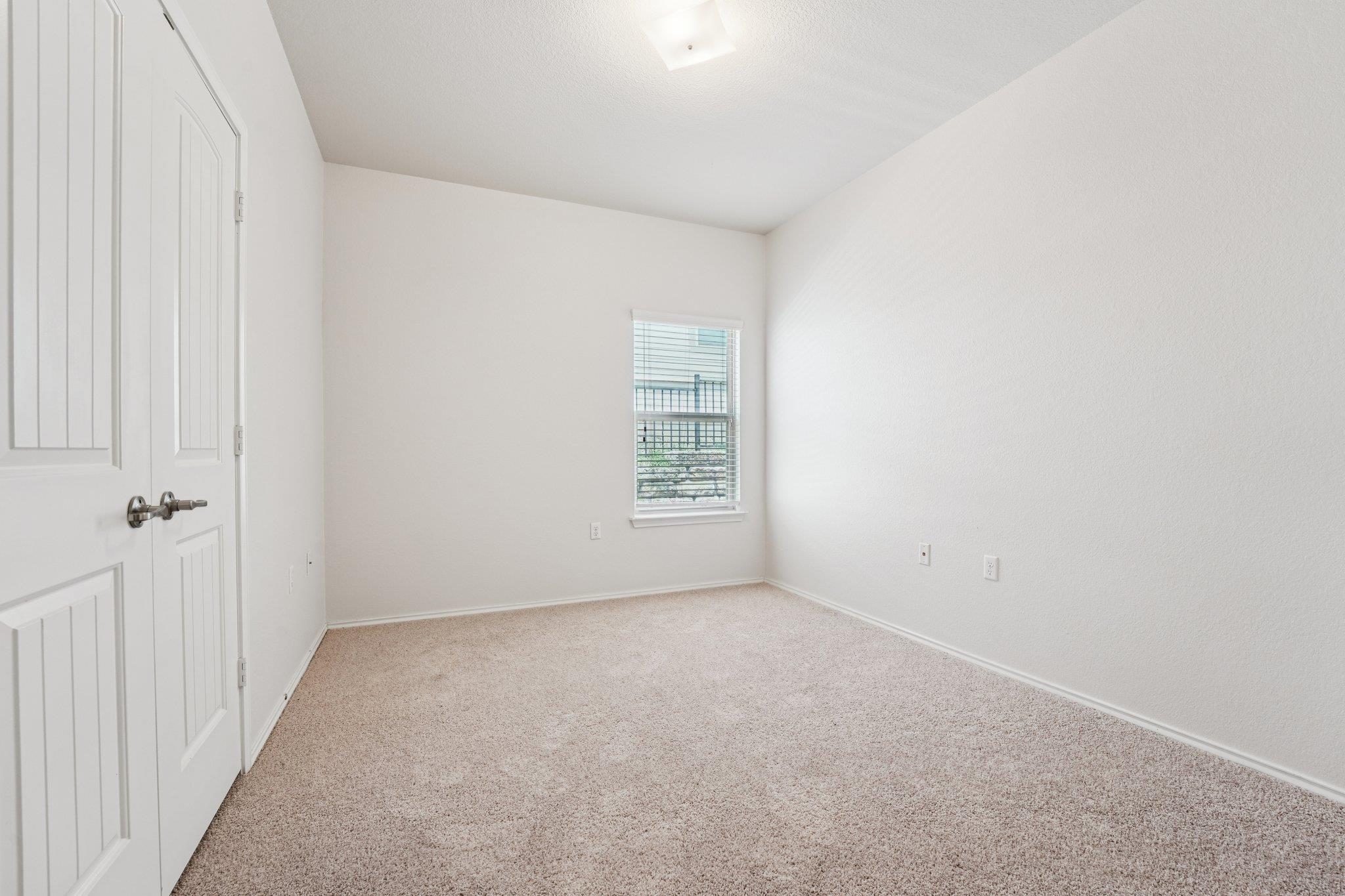 10017 Pinnacle Crest Loop, Austin, TX 78747