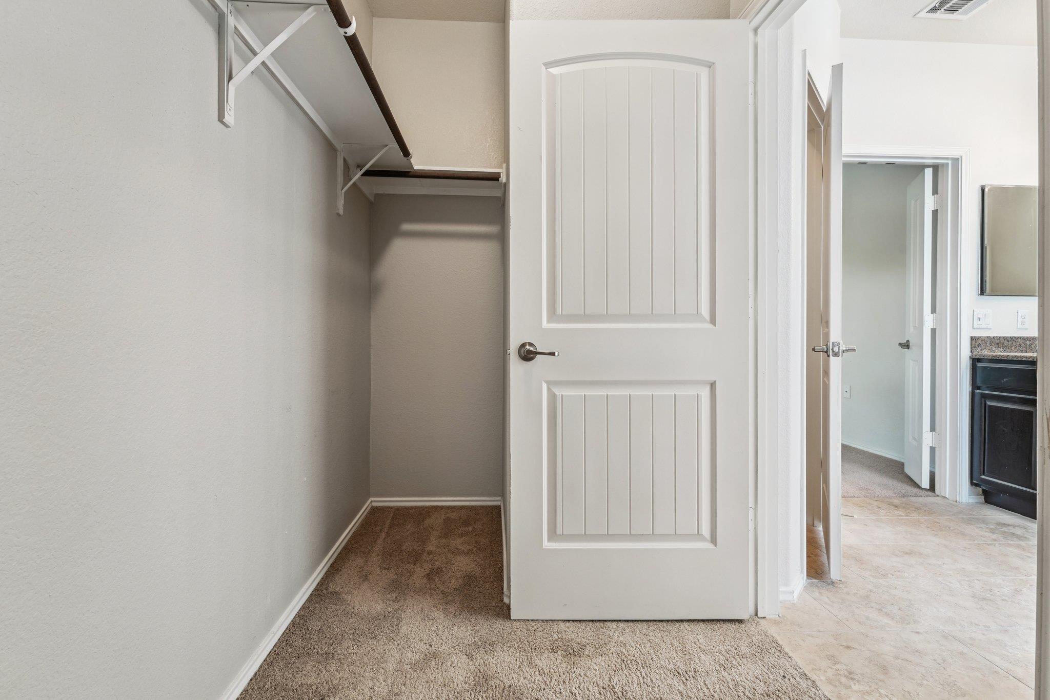 10017 Pinnacle Crest Loop, Austin, TX 78747