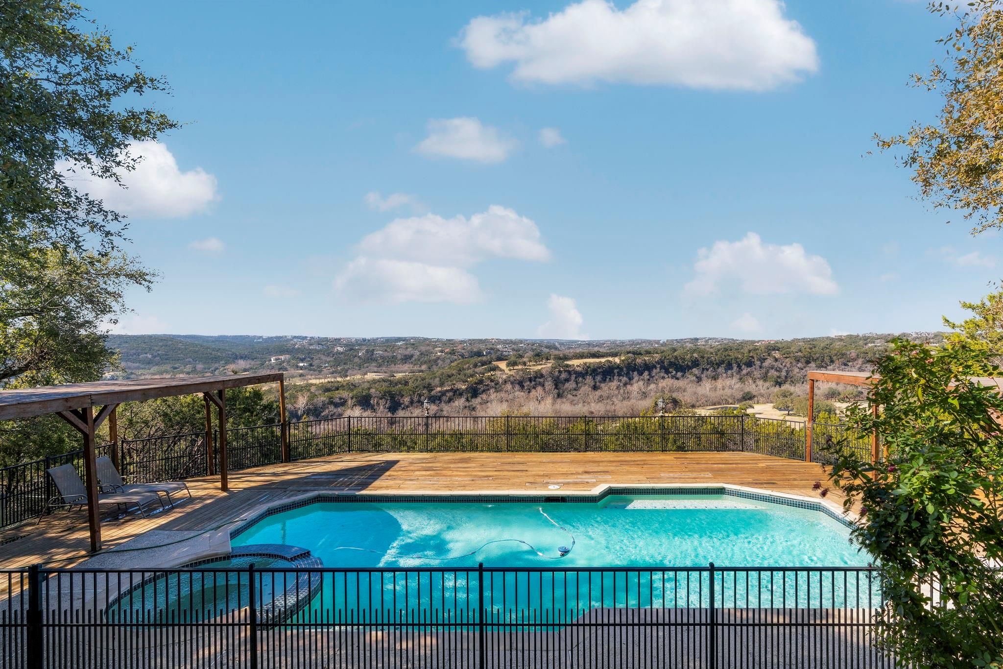 1922 Cypress Pt W, Austin, TX 78746