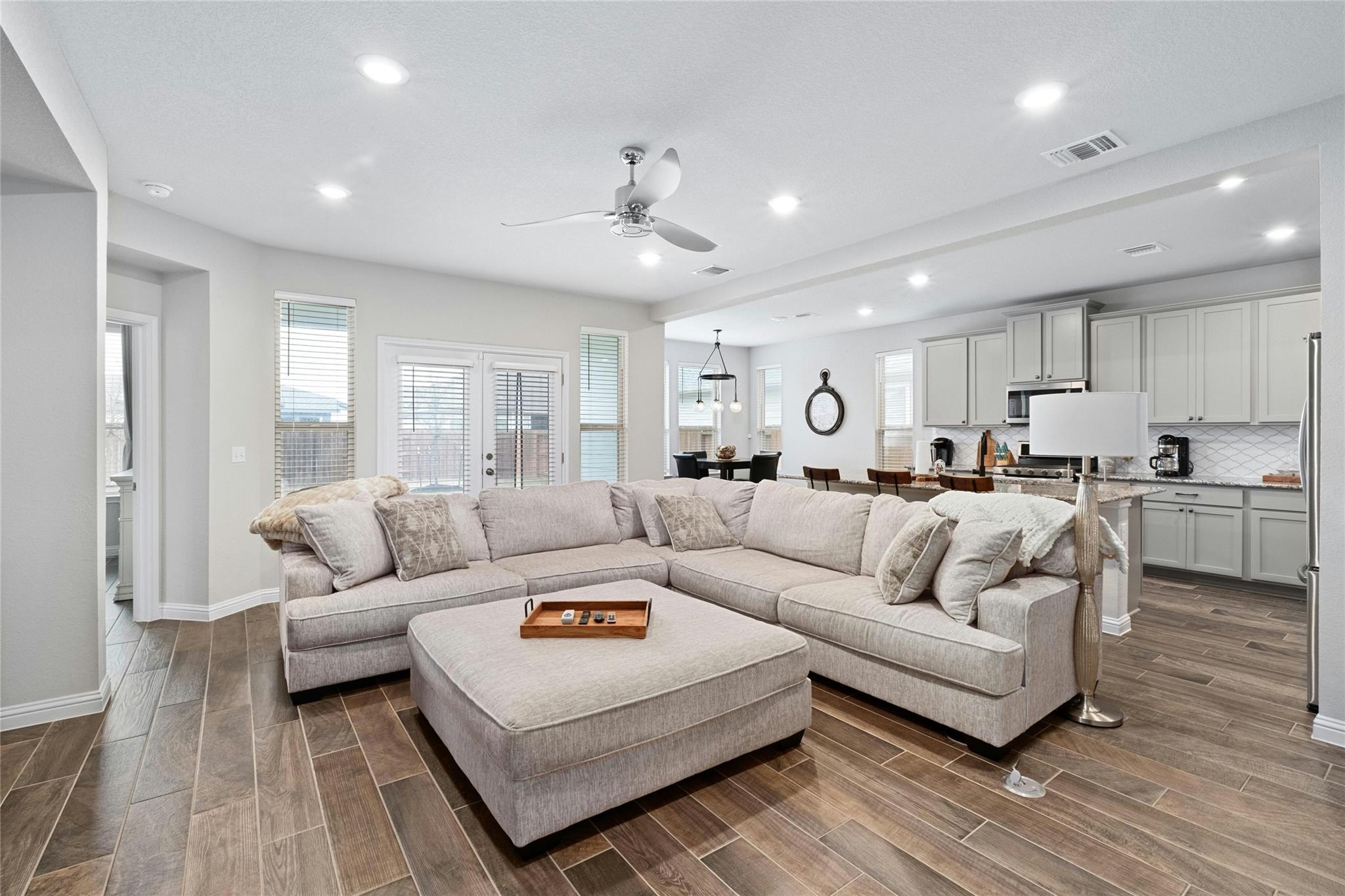 8304 Yokohama Ter, Austin, TX 78744