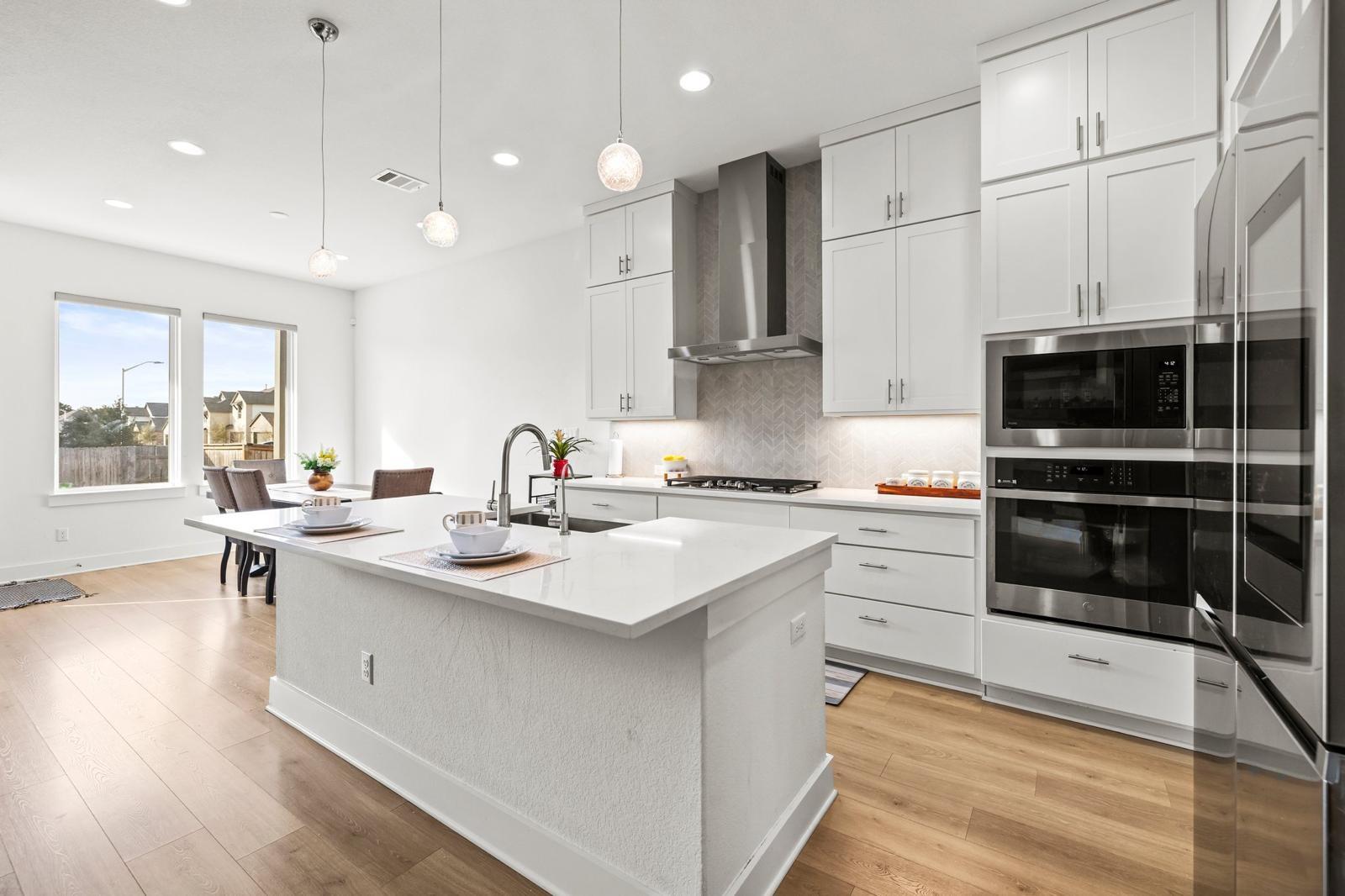2405 Pack Iron Pass, Leander, TX 78641