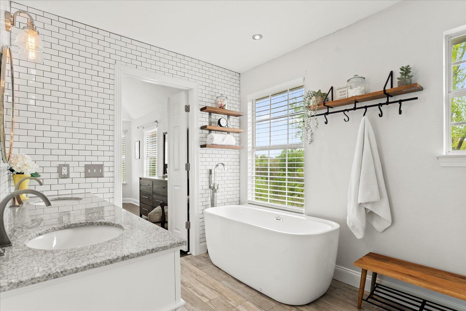 1019 Lone Buck Pass, Cedar Park, TX 78613