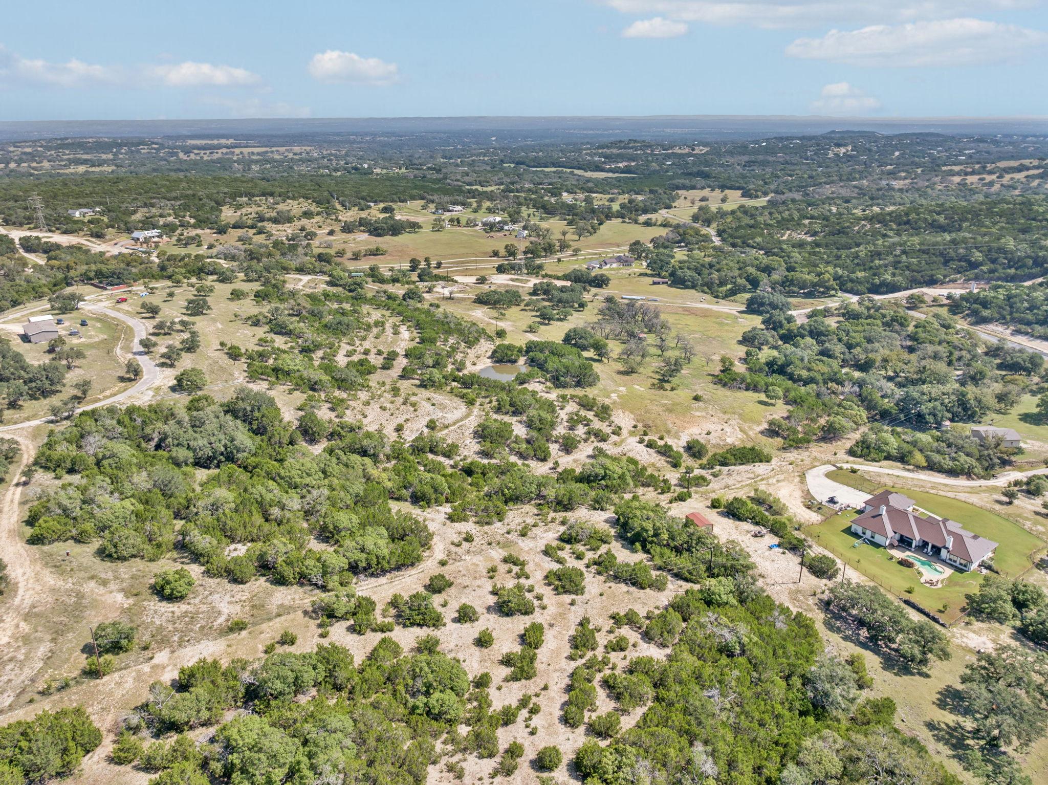 105 Lost Valley Rd, Boerne, TX 78006