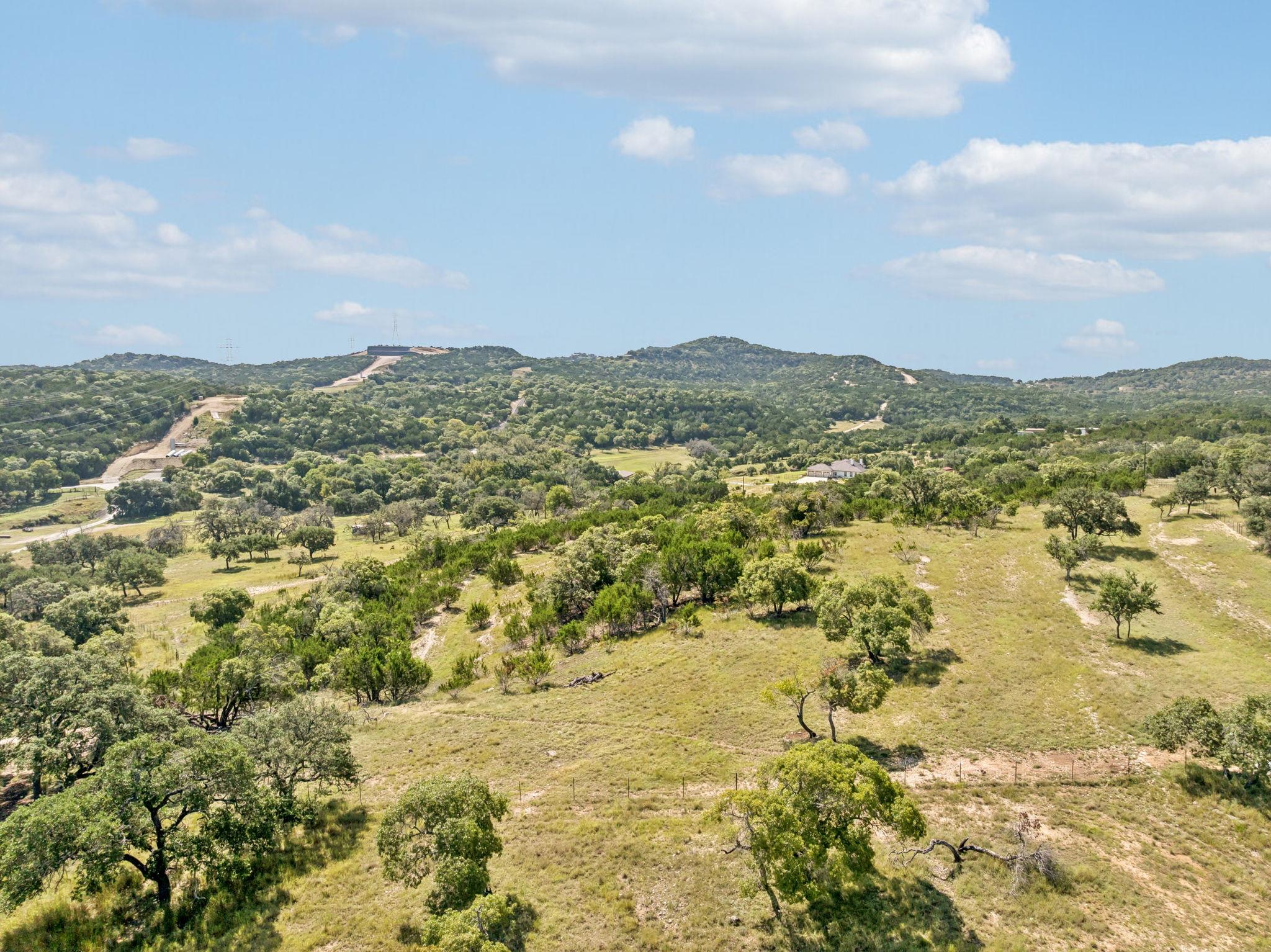 105 Lost Valley Rd, Boerne, TX 78006