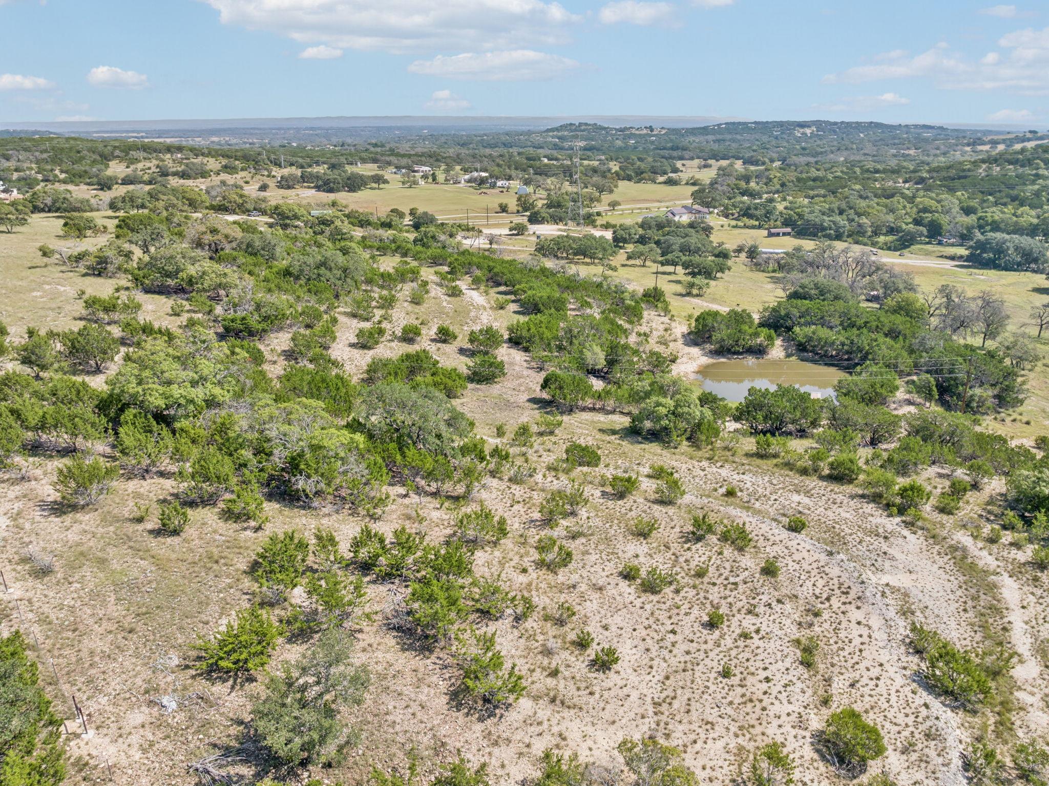 105 Lost Valley Rd, Boerne, TX 78006