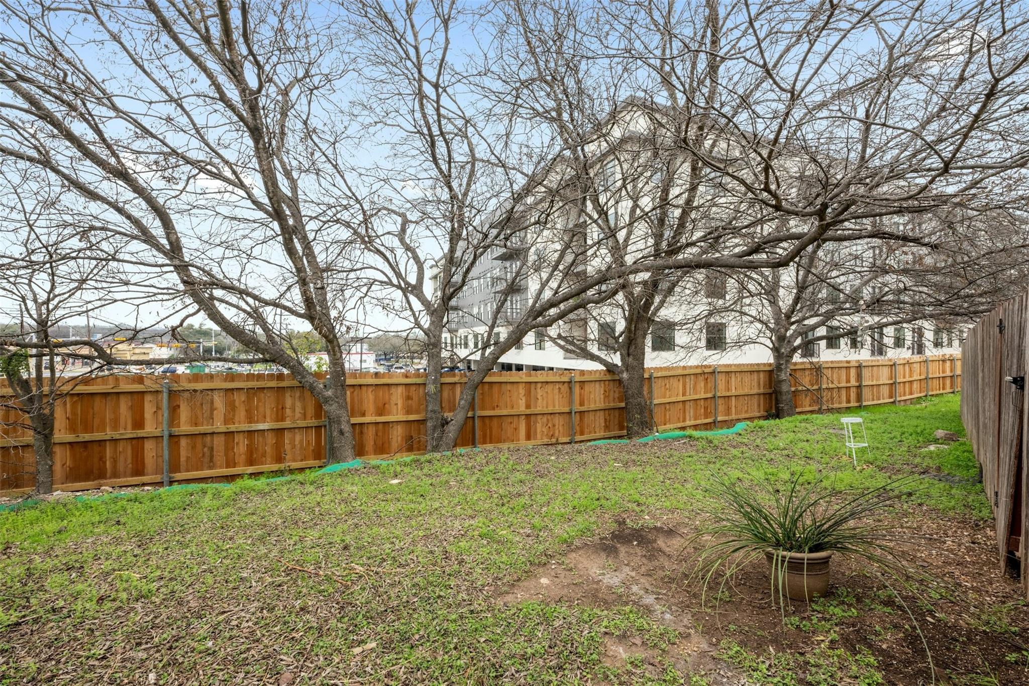 512 Eberhart Ln # 2003, Austin, TX 78745