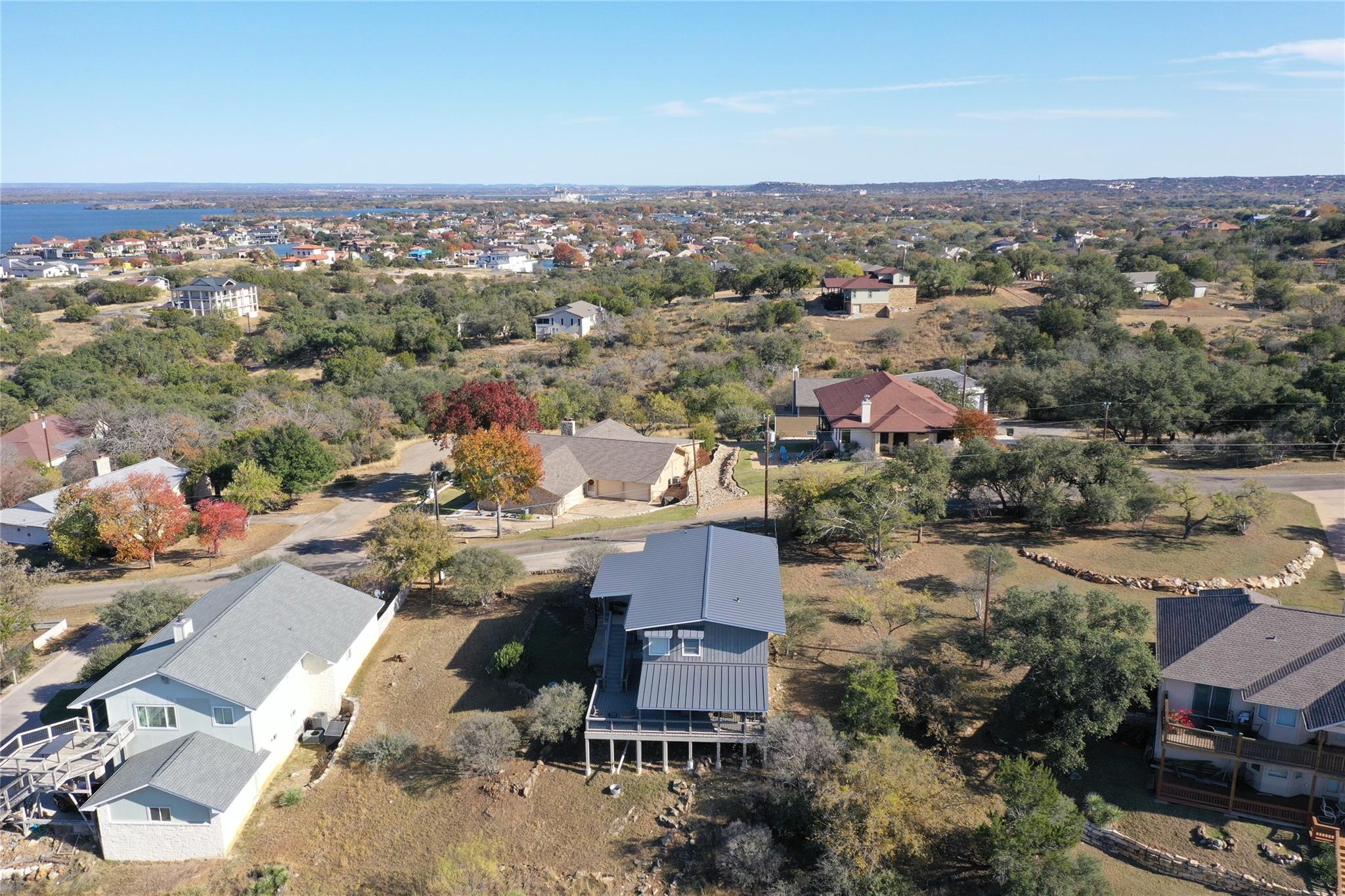 2500 Highview Dr, Horseshoe Bay, TX 78657