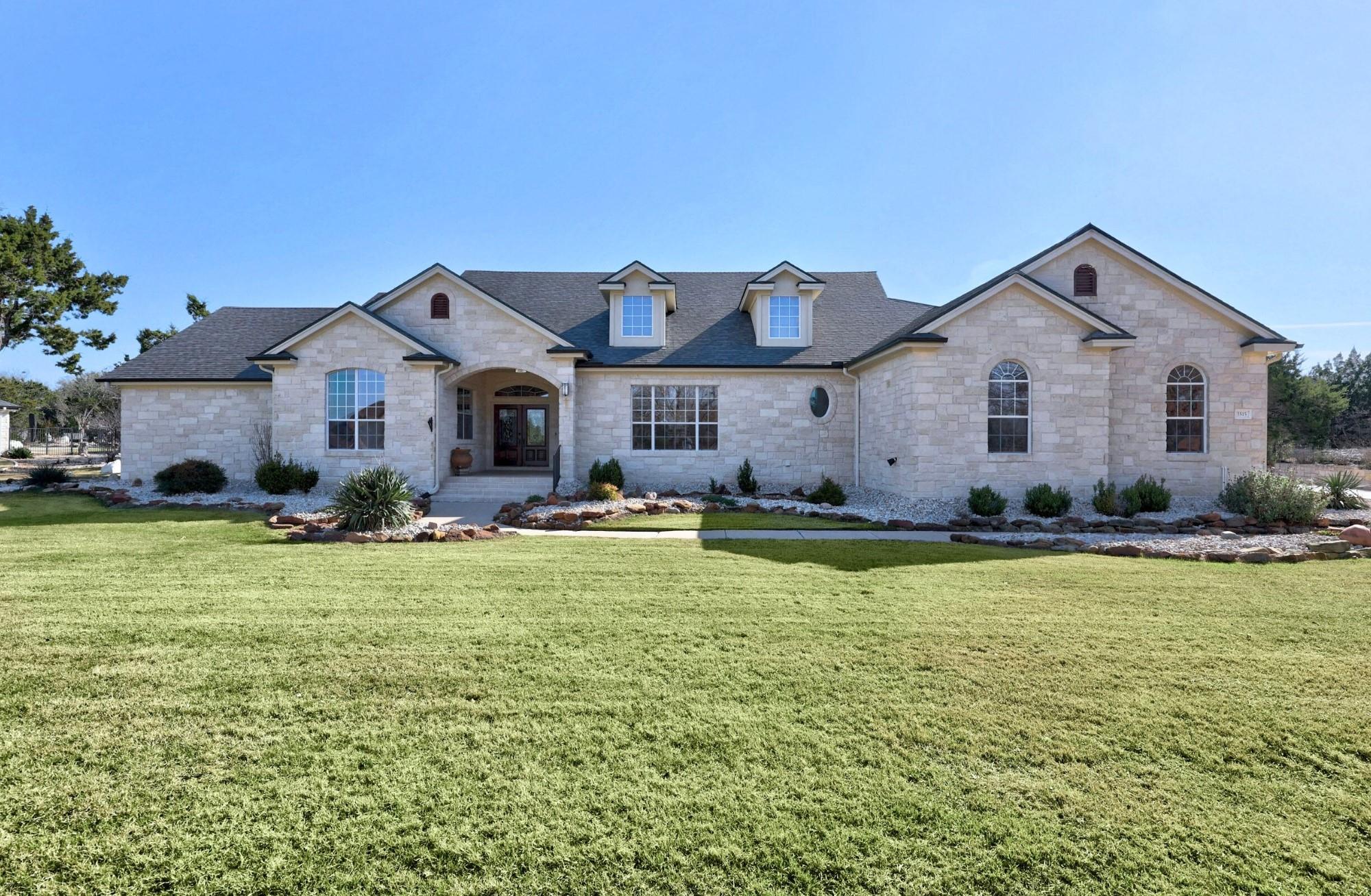 1515 El Cielo, Leander, TX 78641