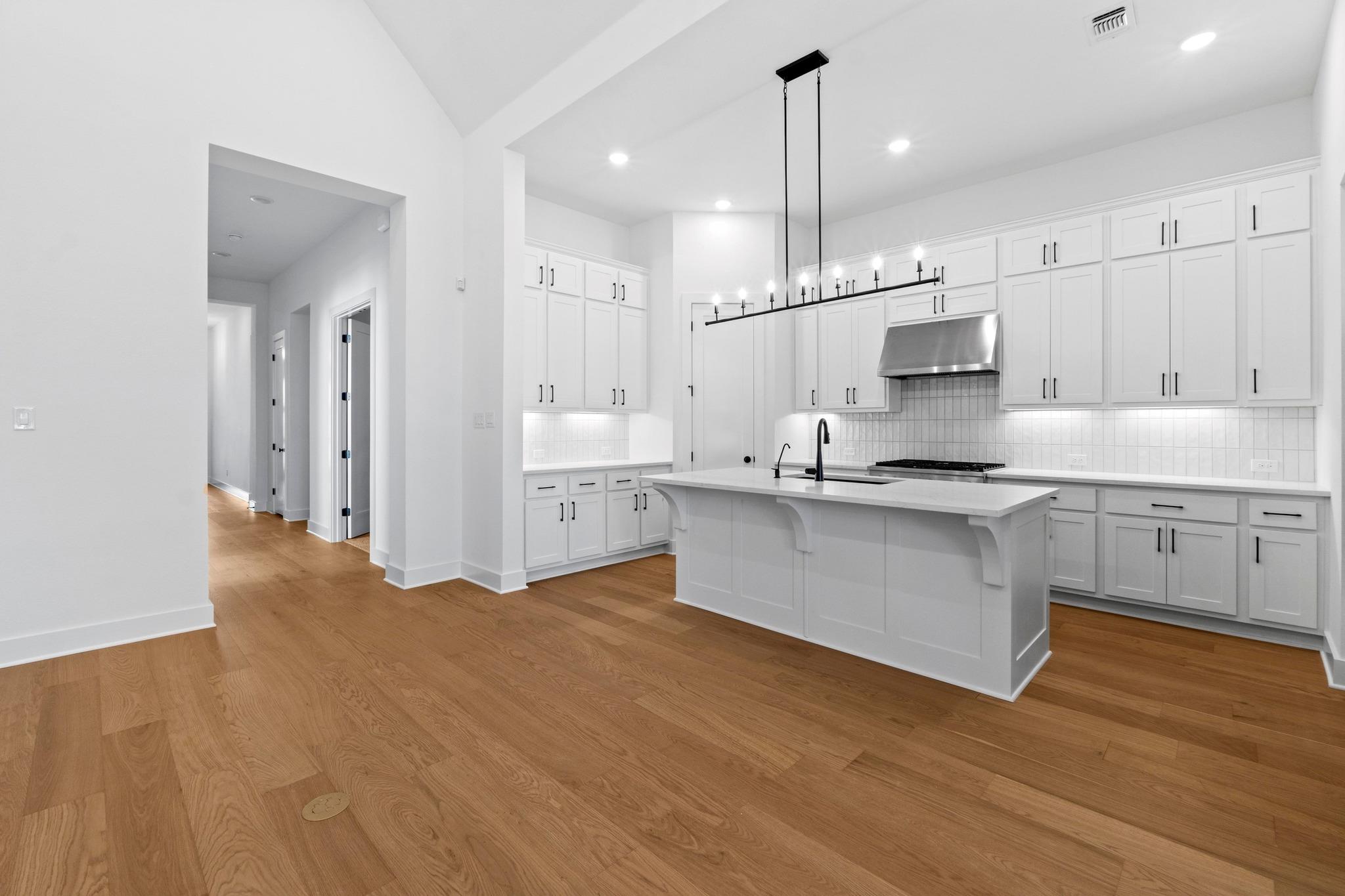 3209 Moon Ridge Rd, Georgetown, TX 78628